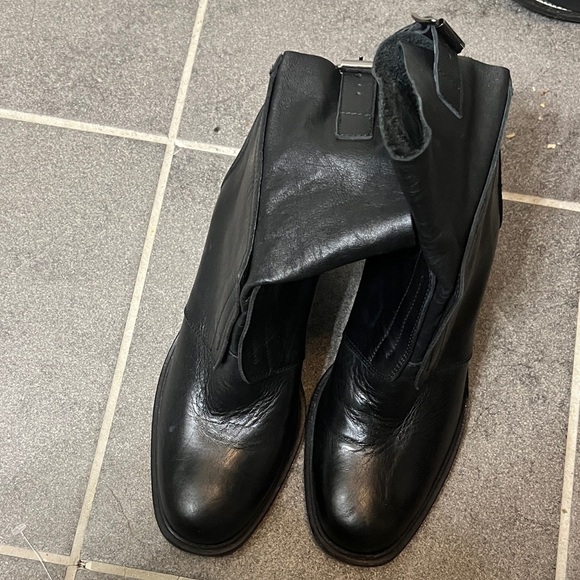 LD Tuttle women’s Sz 9 Black Leather Ankle Booties boots chunky whimigroth - Picture 4 of 11